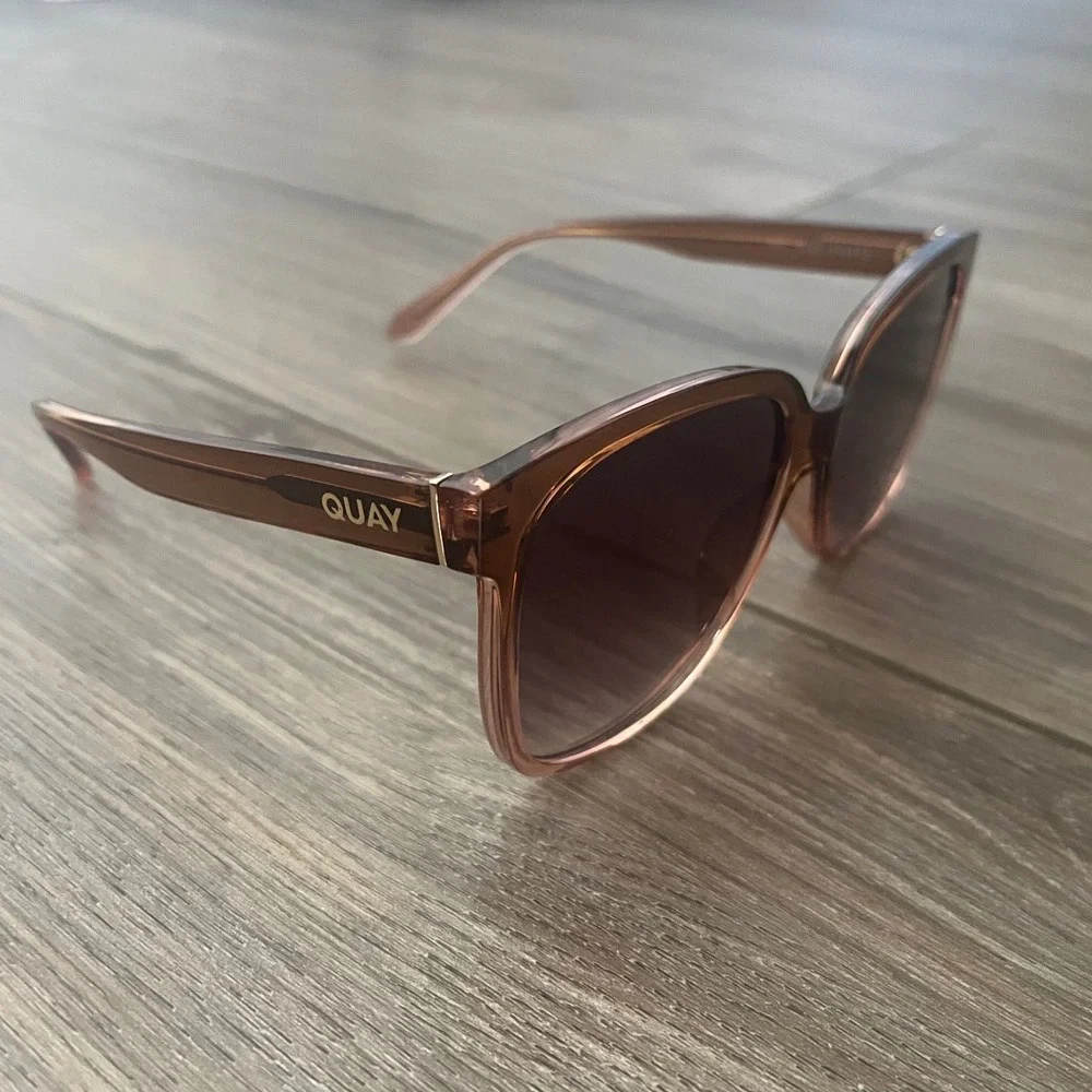 Quay Wide Awake Sunglasses Oversized Square Oat Frame Brown Lens One Size